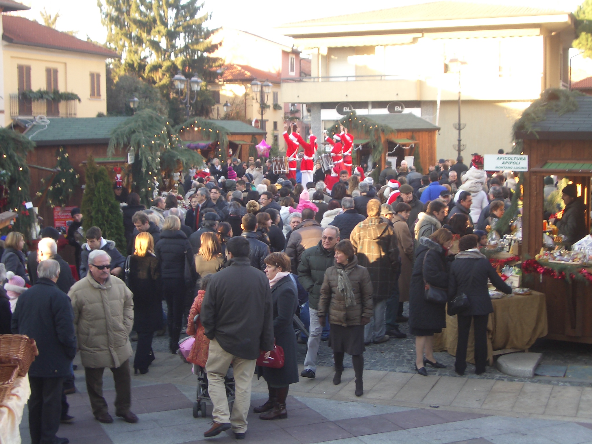 Lazzate Mb Mercatini Di Natale Nel Borgo